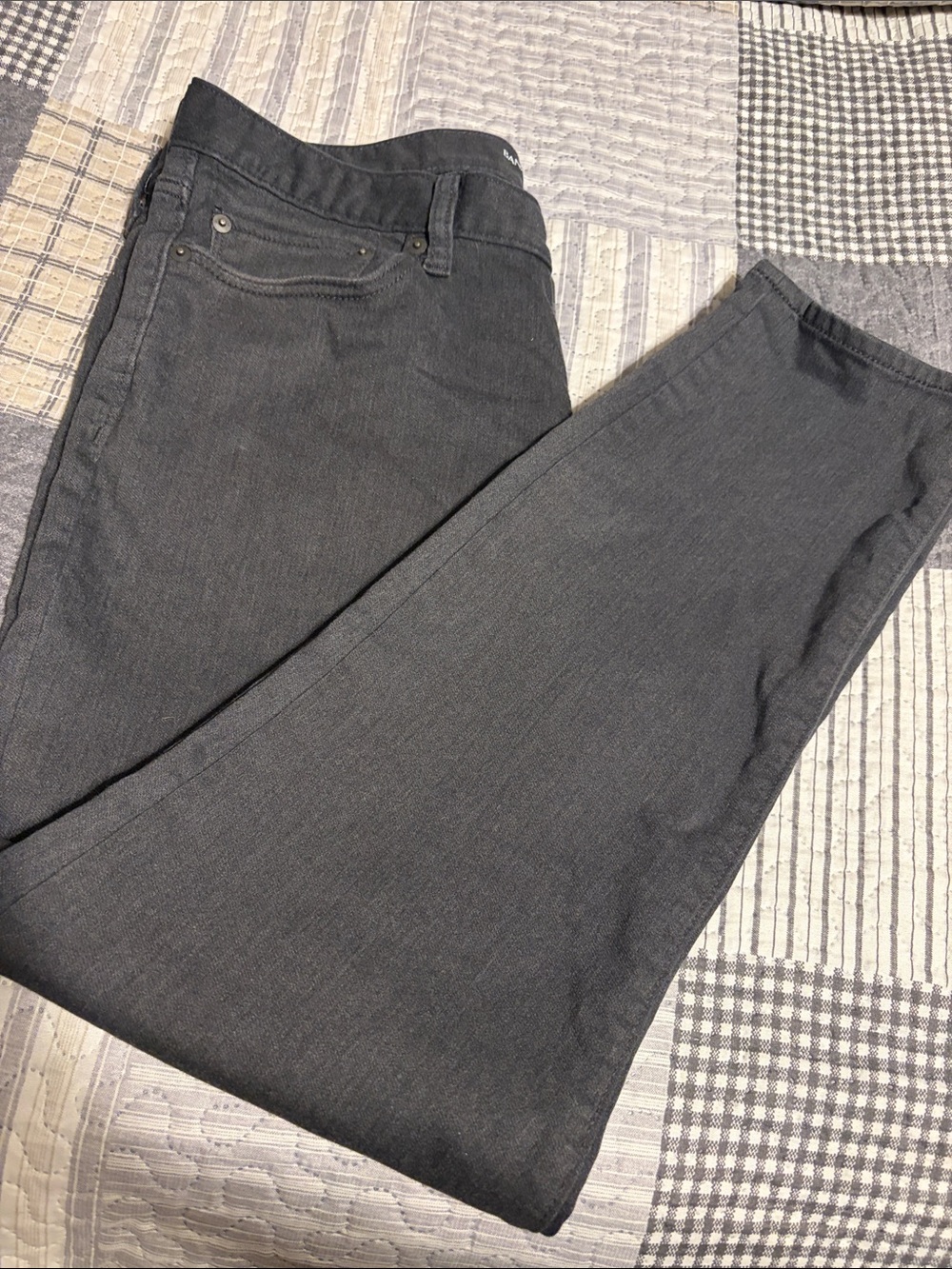 Banana republic Women's Black Straight-Leg Jeans
